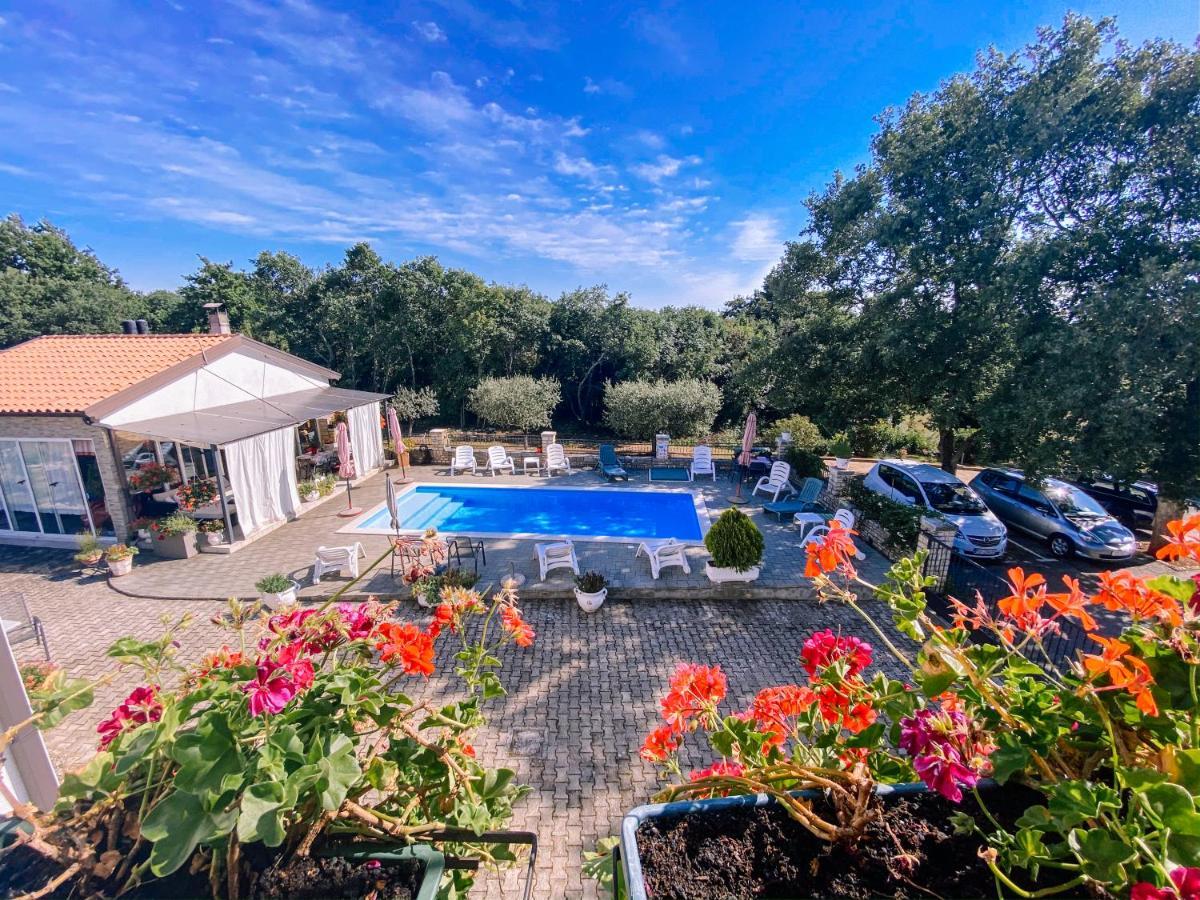 Guest House Sosi Umag Exterior photo