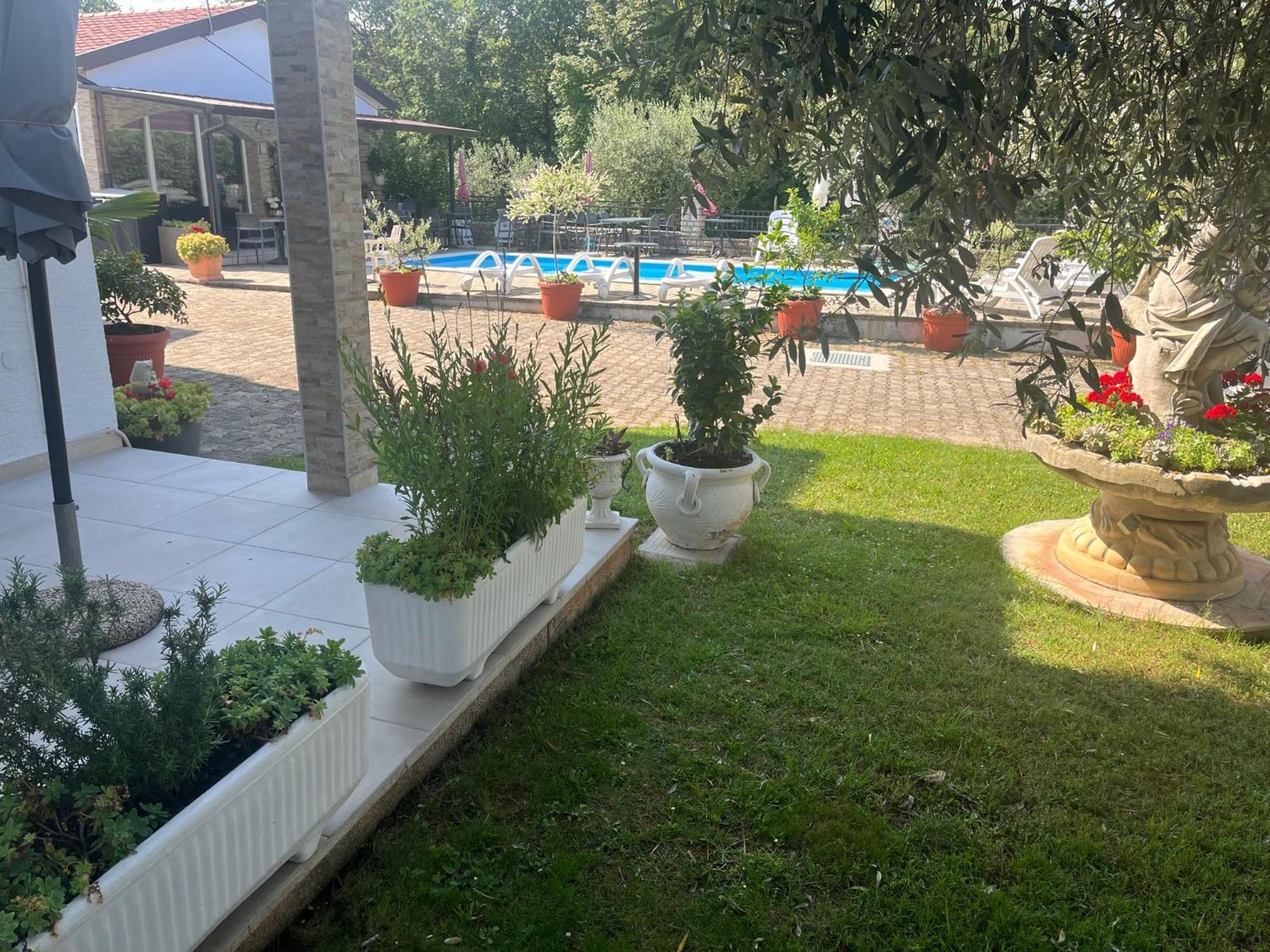 Guest House Sosi Umag Exterior photo